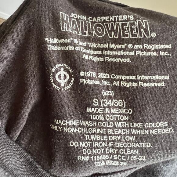 John Carpenters Halloween Michael Myers Horror‎ Movie T Shirt Small - Picture 3 of 5